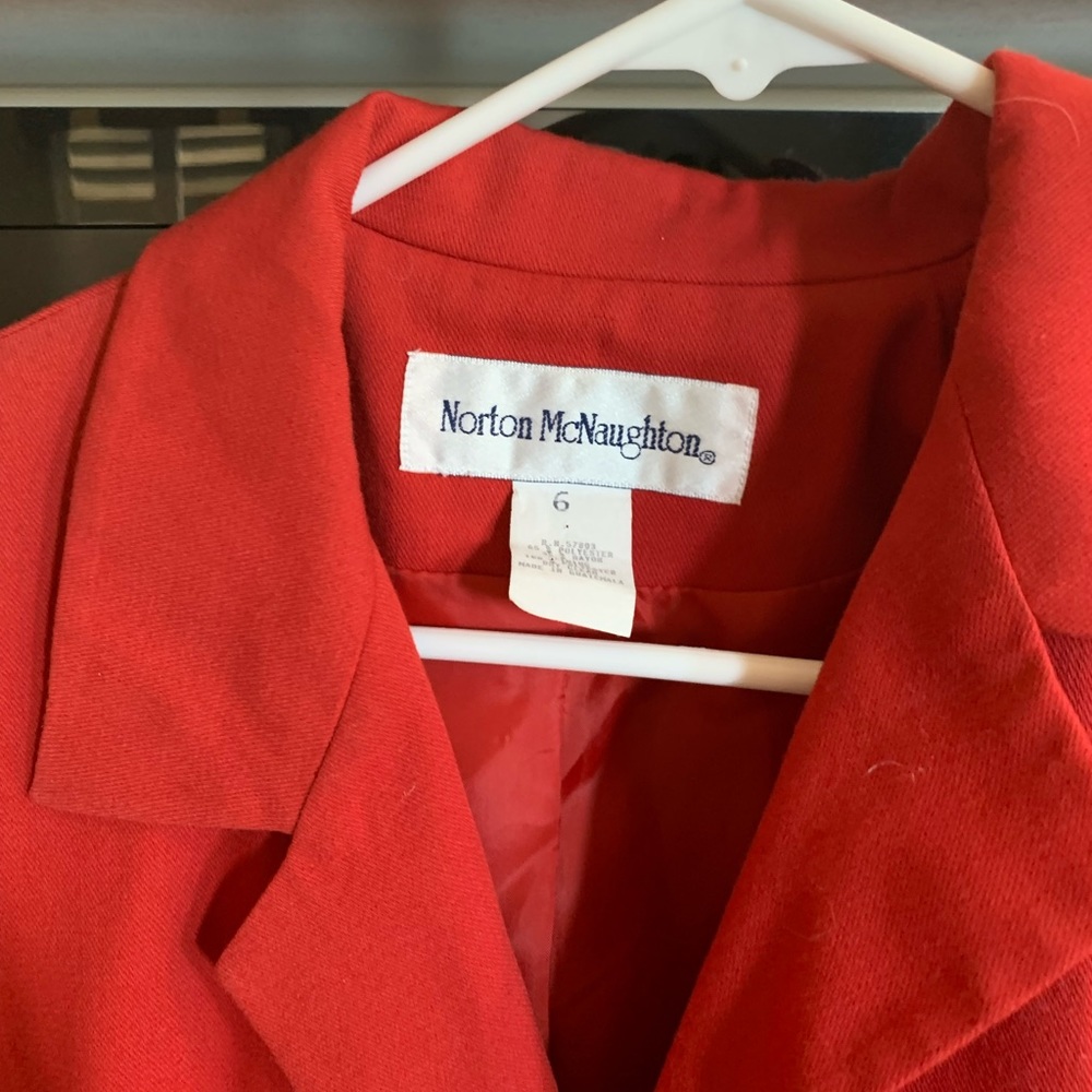 Red blazer - Picture 6 of 6